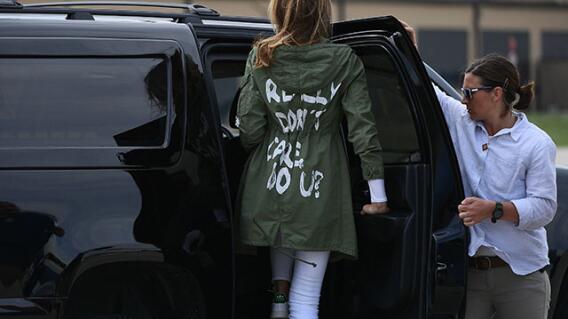 melaniachaqueta.jpg melaniachaqueta.jpg