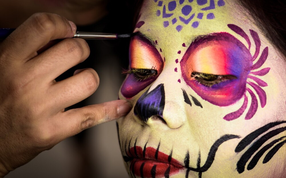Aprenda A Hacer El Maquillaje De Catrina Para Celebrar En Este Halloween Estilo De Vida Bluradio