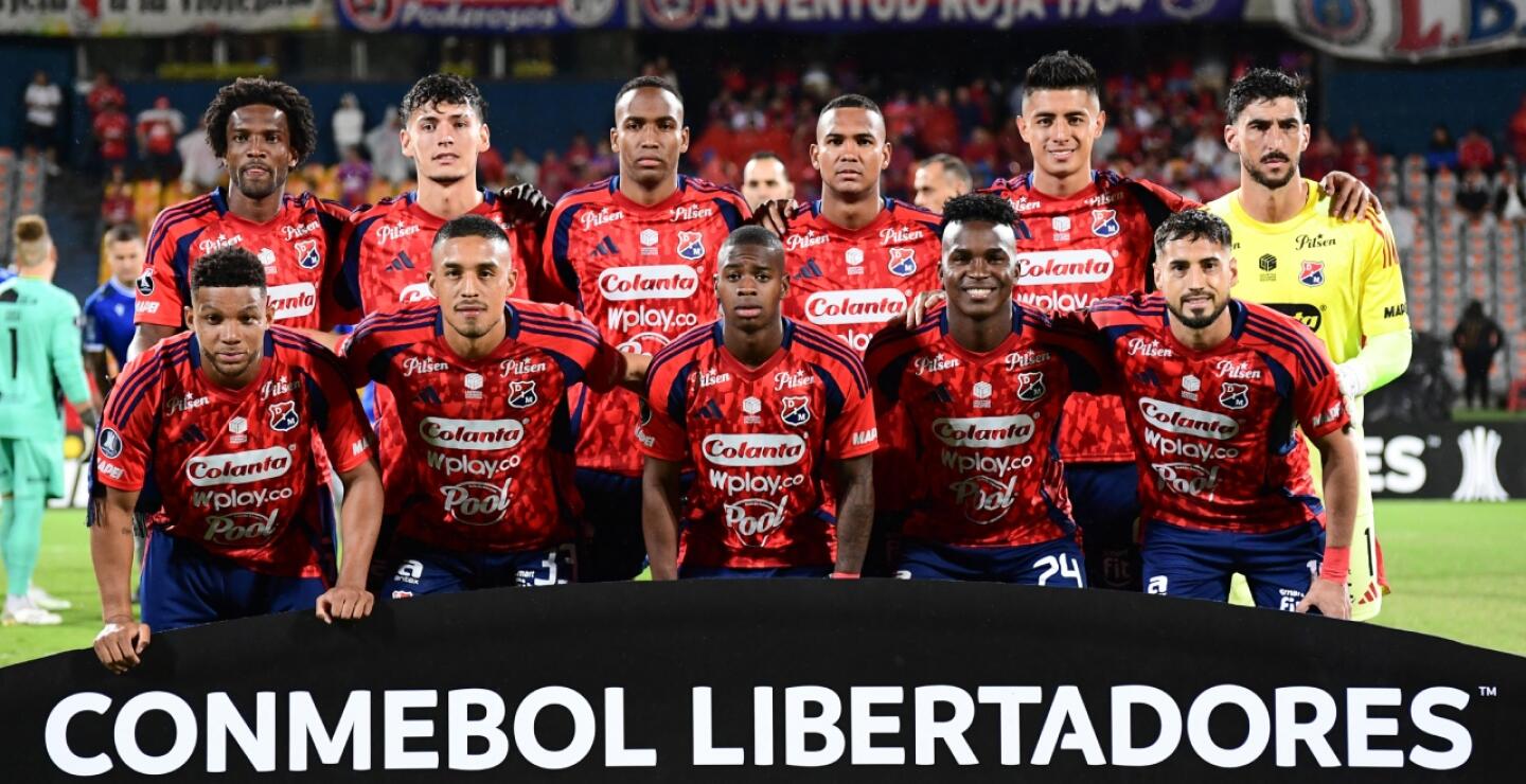 La formación titular de Independiente Medellín frente a Juventud Las Piedras en el Atanasio. 