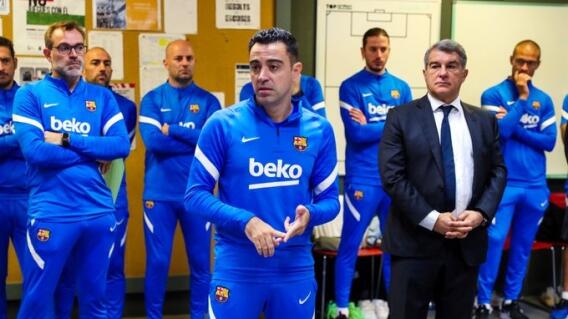 Xavi-Hernández-Barcelona.jpg Xavi-Hernández-Barcelona.jpg