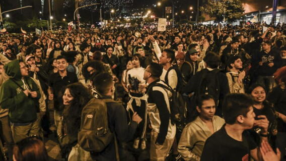 cacerolazo_23_m.jpg