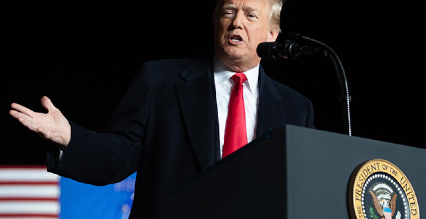 trump2_0.jpg