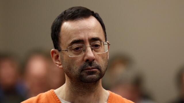 Larry Nassar, exmédico que abusó de gimnastas en Estados Unidos, fue apuñalado en prisión Larry Nassar, exmédico que abusó de gimnastas en Estados Unidos, fue apuñalado en prisión