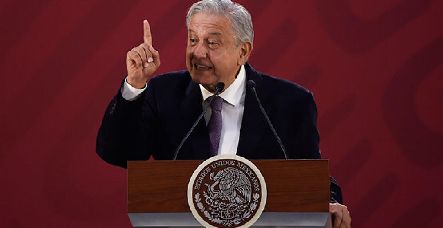 1712amlo.jpg