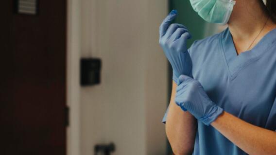 Enfermeras habrían drogado a bebés para no atenderlos en turno nocturno: indignante Enfermeras habrían drogado a bebés para no atenderlos en turno nocturno: indignante