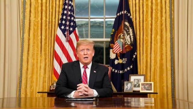 En alocución, Trump pide 5.700 millones de dólares para hacer muro en frontera con México En alocución, Trump pide 5.700 millones de dólares para hacer muro en frontera con México