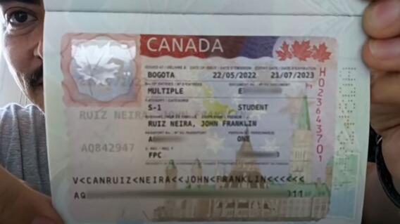 La respuesta para la solicitud de visa a Canadá puede tardar unos 40 días aproximadamente La respuesta para la solicitud de visa a Canadá puede tardar unos 40 días aproximadamente