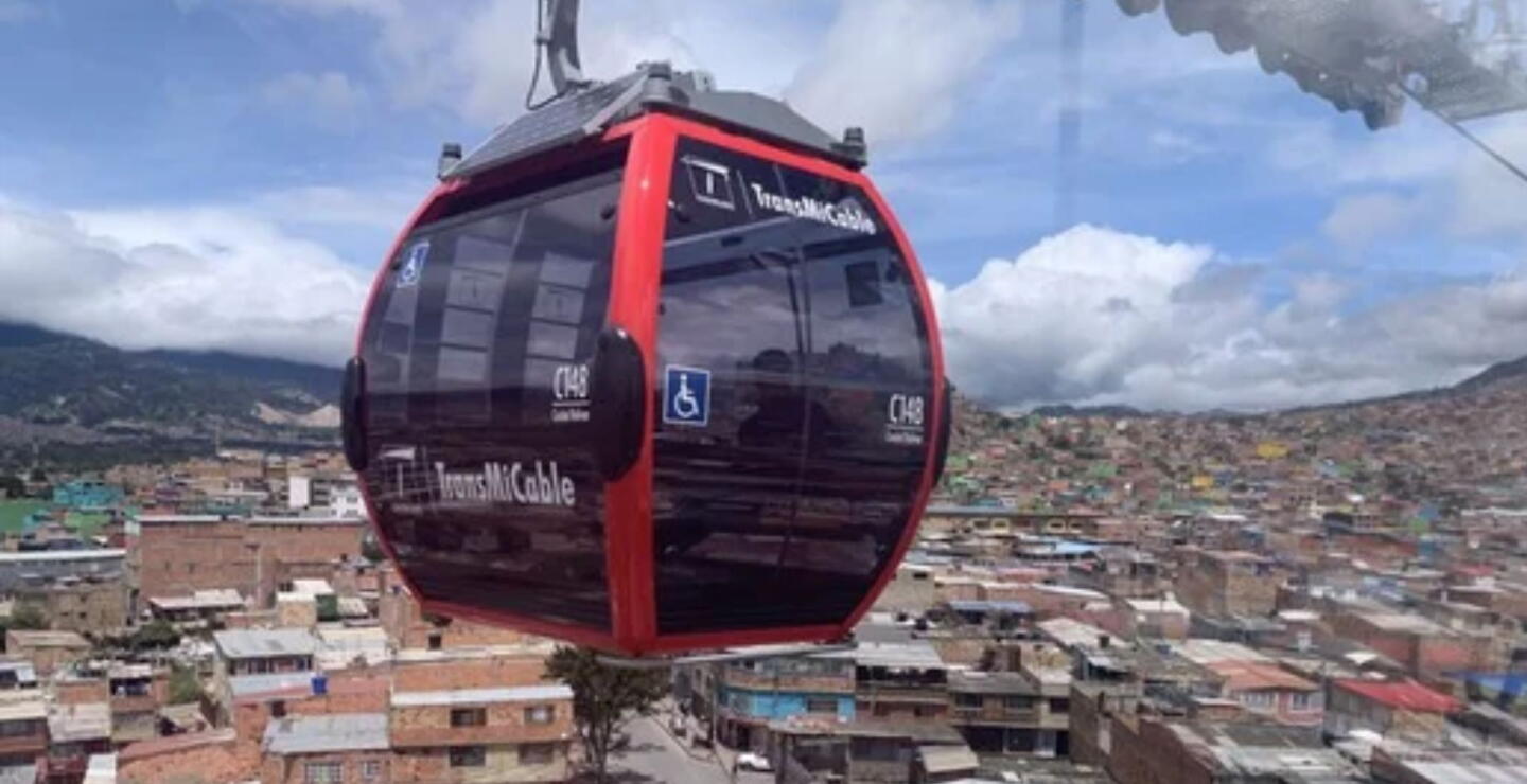 "Los buses se demoran muchísimo": habitantes de Ciudad Bolívar, afectados por cierre de Transmicable