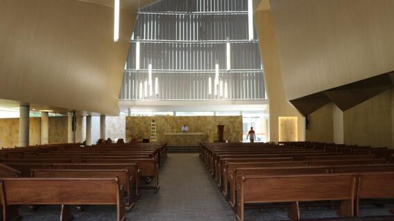 288949_Foto templo María Reina de la Paz- UPB