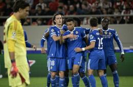 Kylian Mbappé celebra uno de los goles que le marcó al Olympiacos por la Champions League. 