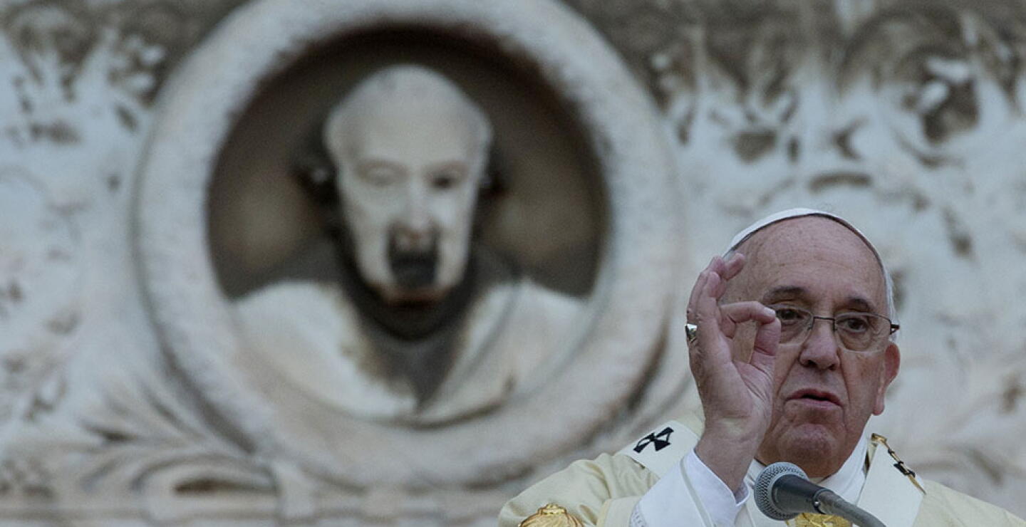 051114_papa_francisco_ap.jpg