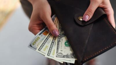 Así abrió el dólar en Colombia este miércoles, 19 de marzo de 2025: ¿subió o bajó?