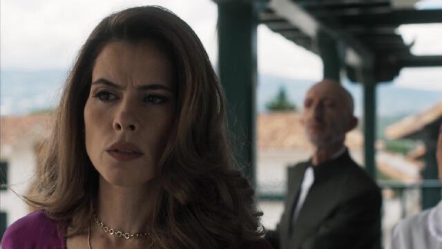 Rosario se molestó con Muriel al ver que deseaba quedarse en San Marcos.jpg Rosario se molestó con Muriel al ver que deseaba quedarse en San Marcos.jpg
