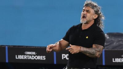 Leonel Álvarez, director técnico de Bucaramanga. 