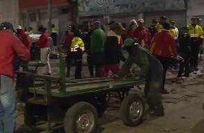 Alcaldía de Kennedy destruye alimentos vendidos en carretas que estaban descompuestos