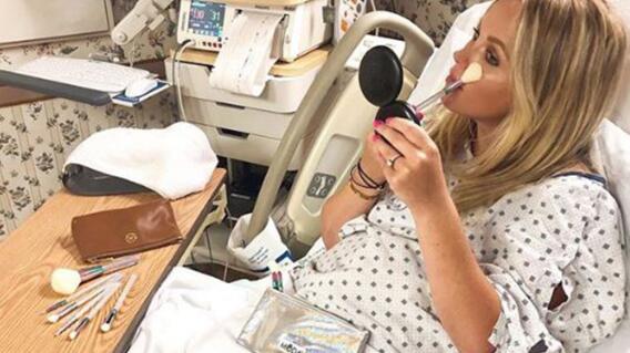 16757_La Kalle - Mujeres que se maquillan antes de dar a luz - Foto Instagram 16757_La Kalle - Mujeres que se maquillan antes de dar a luz - Foto Instagram