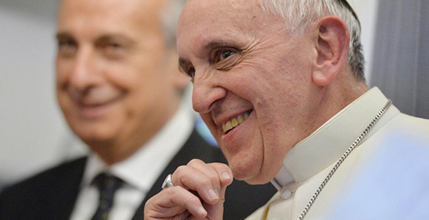 “¡Cuánto daño hace la vida cómoda, cuánto daño hace el bienestar! El aburguesamiento del corazón nos paraliza”.