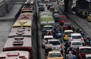 Bogotá es la ciudad del mundo donde más horas se pierden al año en trancones, según estudio