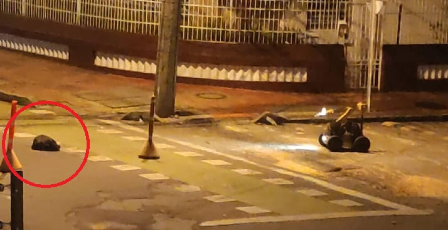 En Bogotá, inspeccionan una maleta con posibles explosivos: esto se sabe