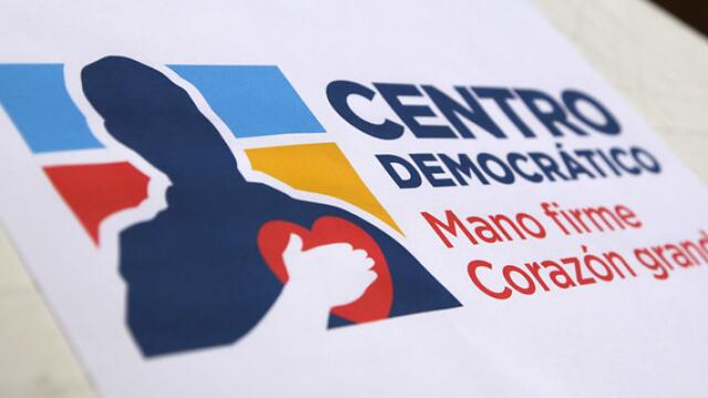 Con encuesta definirá el Centro Democrático su candidato a la Presidencia Con encuesta definirá el Centro Democrático su candidato a la Presidencia