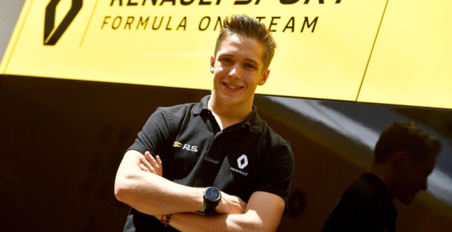 sacha-fenestraz