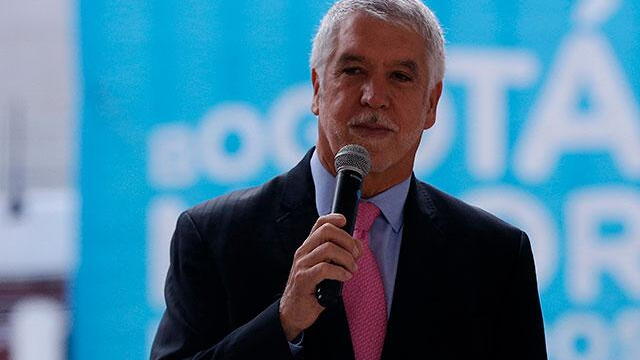 Ofrecen $15 millones por información de delincuentes que le dispararon a mujer embarazada  