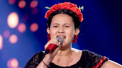 Nikol Romero cuenta su historia en La Voz Kids 2024.