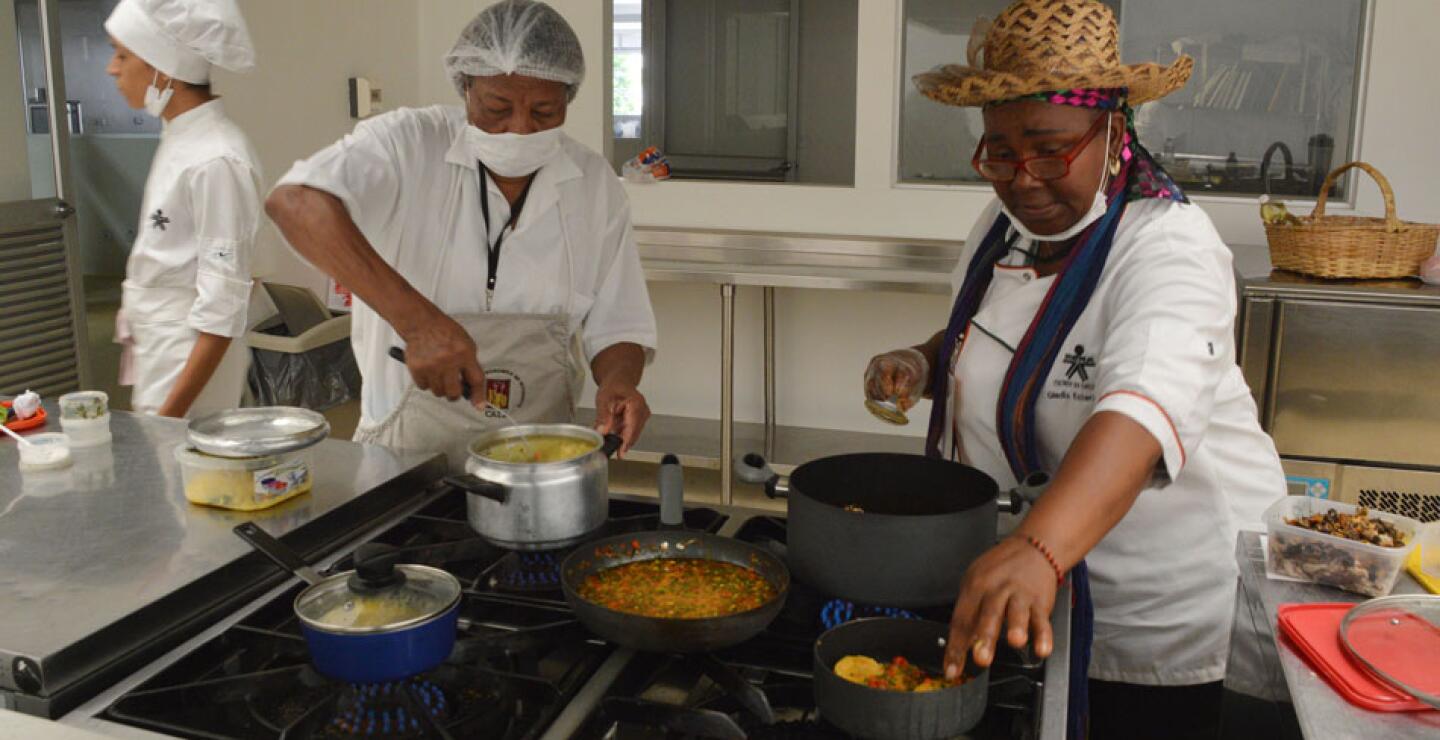 muestra-cocina-petronio.jpg