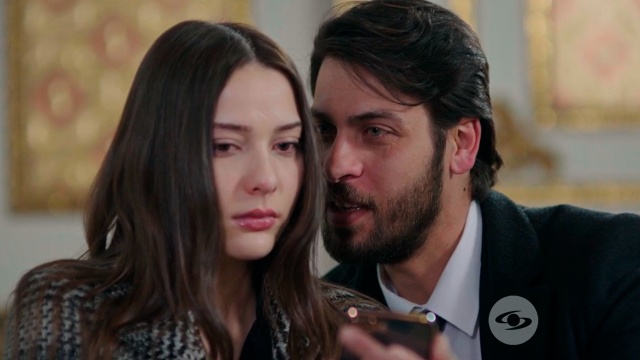 Hicran se niega a casarse con Soner Hicran se niega a casarse con Soner