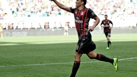 260561_carlosbaccatwacmilan_090417_e.jpg