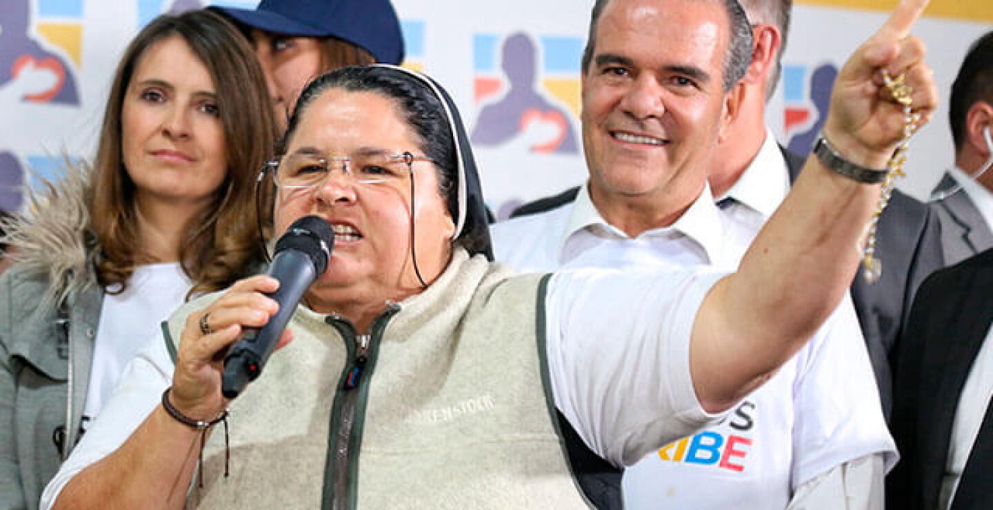 monja-uribe.jpg