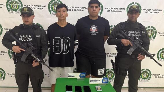 Brayan Andrés Chaves de 19 años y Alex Joan Estupiñán de 20 años, señalados de extorsionar a menores de edad por fots íntimas. Brayan Andrés Chaves de 19 años y Alex Joan Estupiñán de 20 años, señalados de extorsionar a menores de edad por fots íntimas.