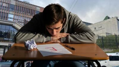 Más de 50 estudiantes pierden el año y su cupo para 2026 en reconocido colegio de Bogotá