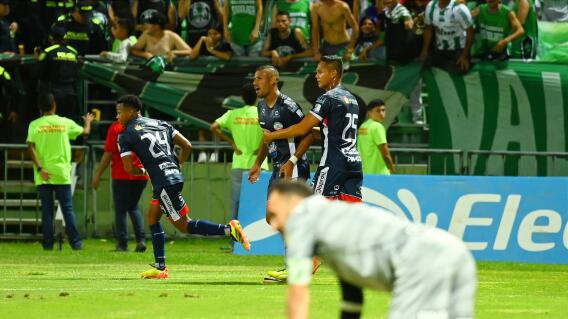 Alianza FC igualó 1-1 con Nacional, por el duelo de ida, en los octavos de final, de la Copa BetPlay. Alianza FC igualó 1-1 con Nacional, por el duelo de ida, en los octavos de final, de la Copa BetPlay.