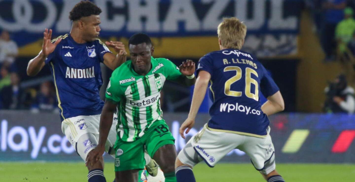 Millonarios y Nacional se enfrentan en un nuevo clásico en El Campín. 