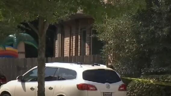 Murió niño olvidado por su mamá en el carro mientras ella hacía compras para su otra hija Murió niño olvidado por su mamá en el carro mientras ella hacía compras para su otra hija