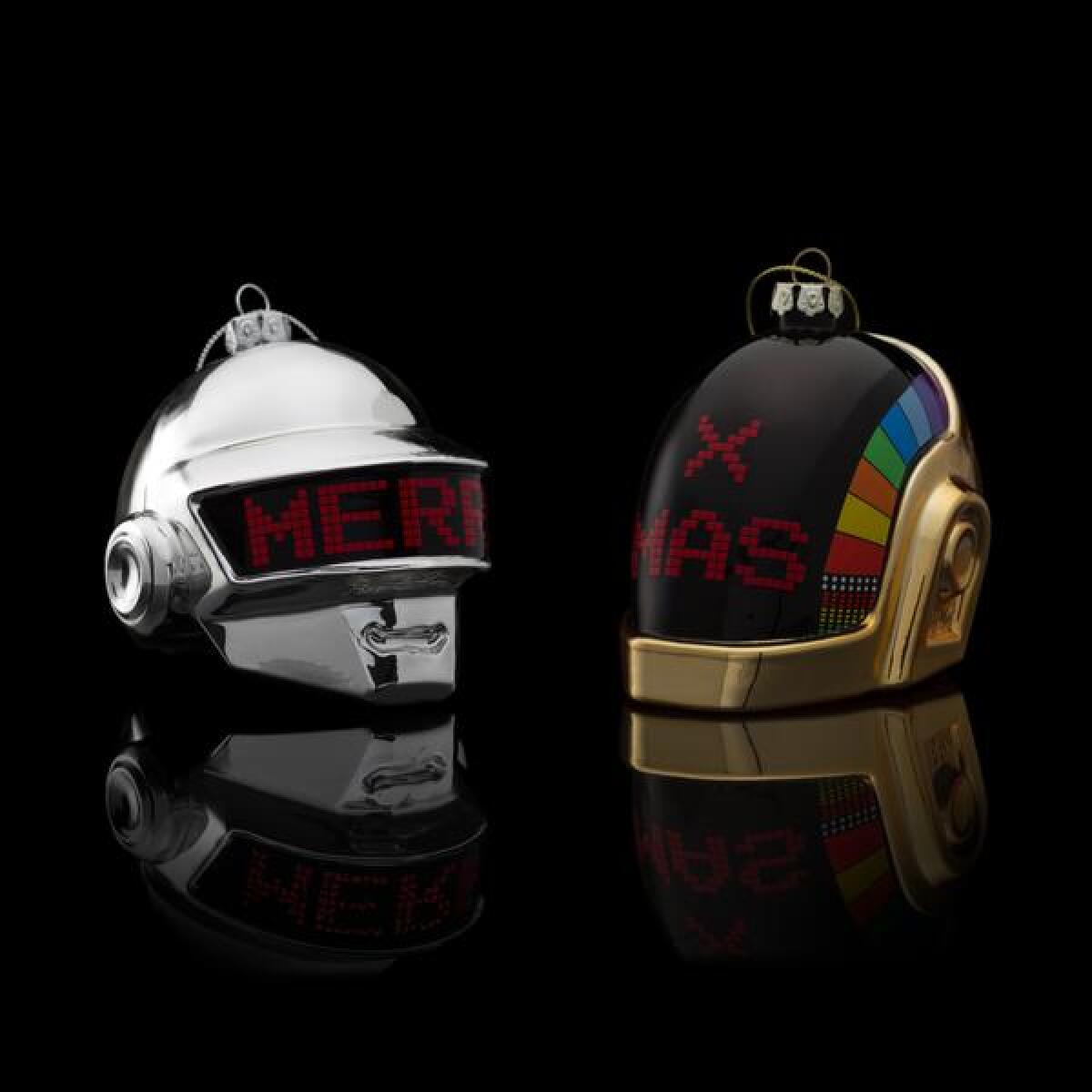 614080_daft_punk_ornaments_03_grande.jpg