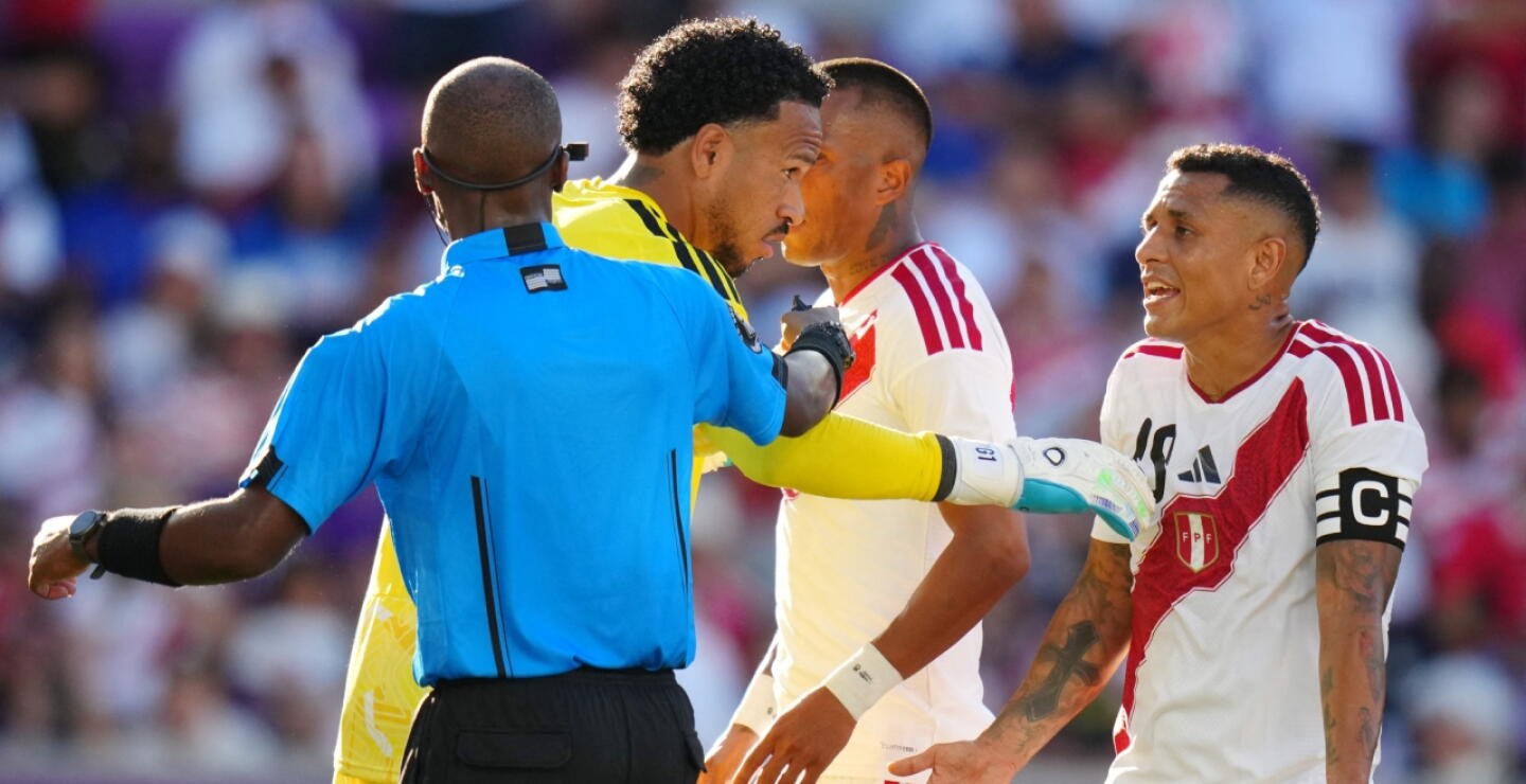 La Selección de Perú en el duelo de preparatorio frente a Estados Unidos. 
