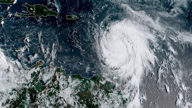 María, el nuevo huracán que amenaza al Caribe y pasará por islas que devastó Irma