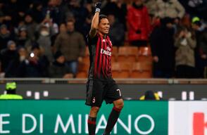 260550_Bacca marcó gol en la victoria de Milan 4-0 sobre Palermo
