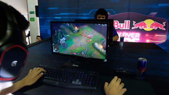 220617-gamers-cali-1.jpg