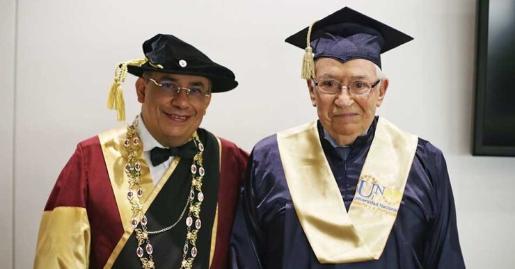 belisariobetancurfacetas_8_0.jpg