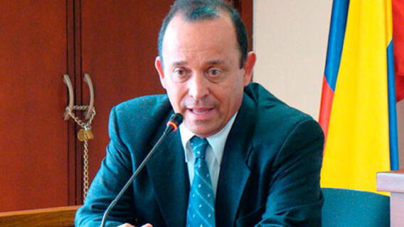130217_santiago_uribe_0.jpg