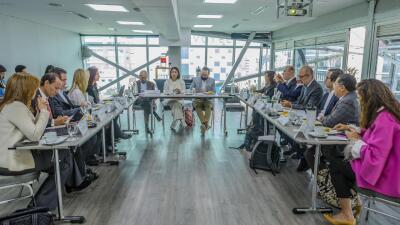 Llama la atención el liderazgo de Laura Sarabia, siendo directora del DPS, en encuentro con gremios de energía