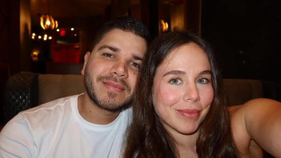 Antonia Botero, de Los Chicaneros, y su pareja, Chavi Antonia Botero, de Los Chicaneros, y su pareja, Chavi