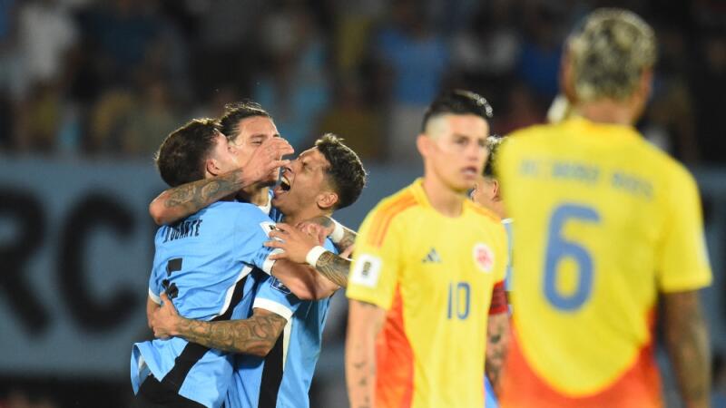 Uruguay celebra ante Colombia Uruguay celebra ante Colombia