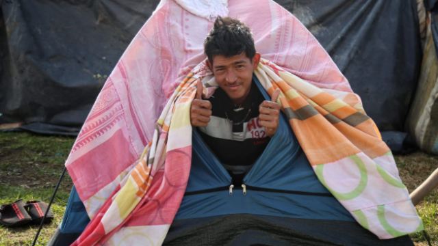 Venezolanos durmiendo sobre la autopista Norte, otra dramática imagen del coronavirus  