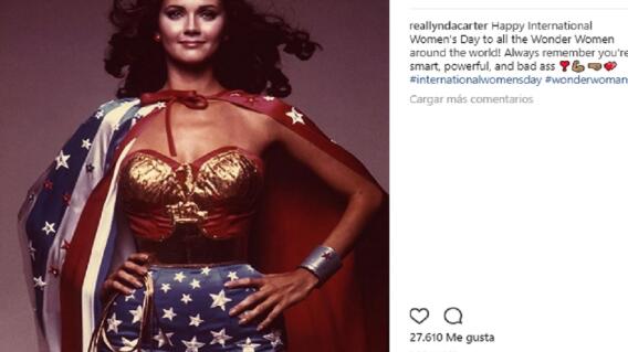 303650_Foto reallyndacarter