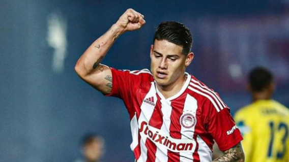 James Rodríguez es una de las figuras del Olympiacos, de Grecia.