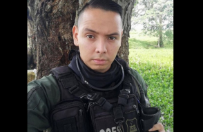 Policía que estaba de vacaciones 